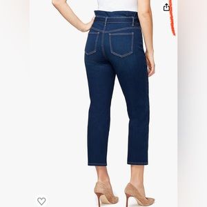 Gloria Vanderbilt crop jeans